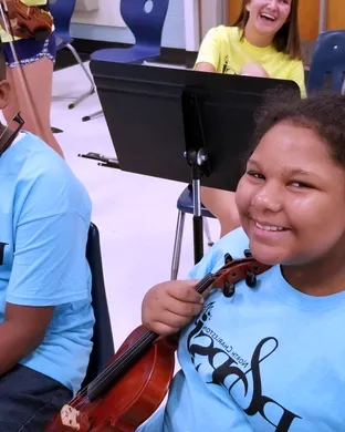 North Charleston Pops: Goes Country