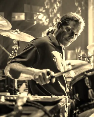 Live concert by The Disco Biscuits